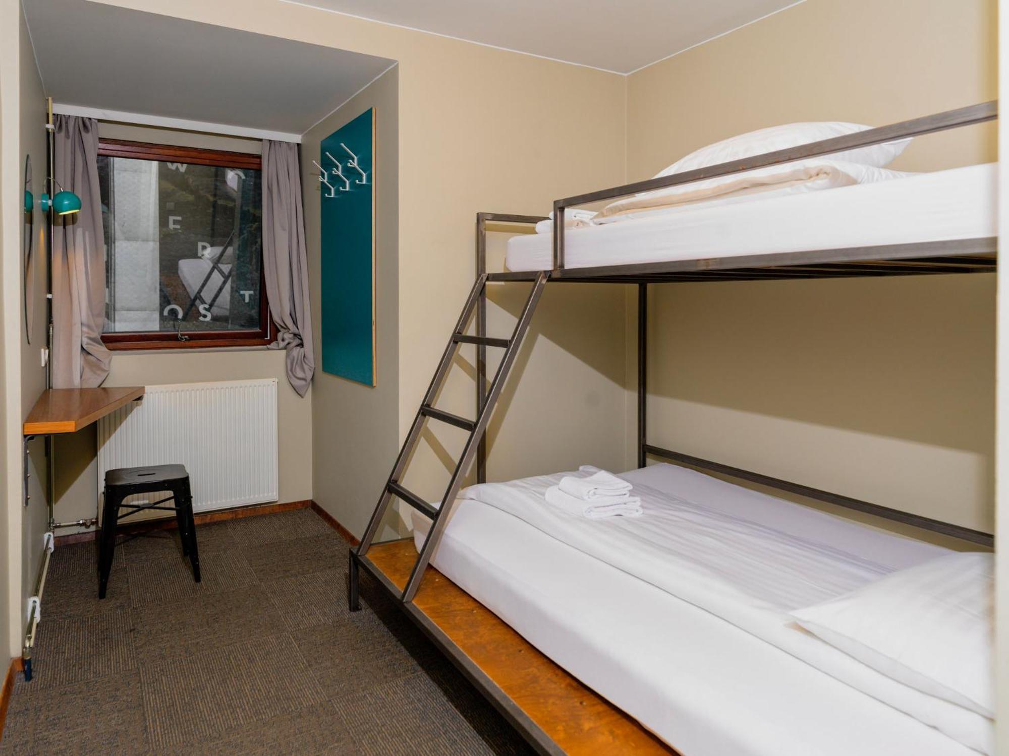 Double Room Private Bathroom